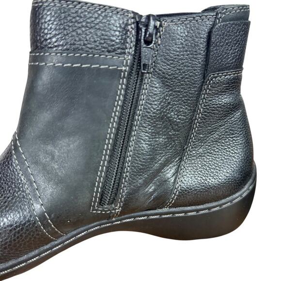Clarks Textured Black Leather Booties - Picture 4 of 16